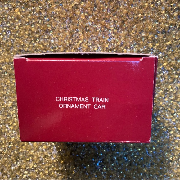 😻 3 for $13 Avon Christmas Train Ornament - Picture 9 of 12